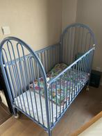 Kinderbedje metaal, Ophalen, Zo goed als nieuw, Minder dan 140 cm, Matras