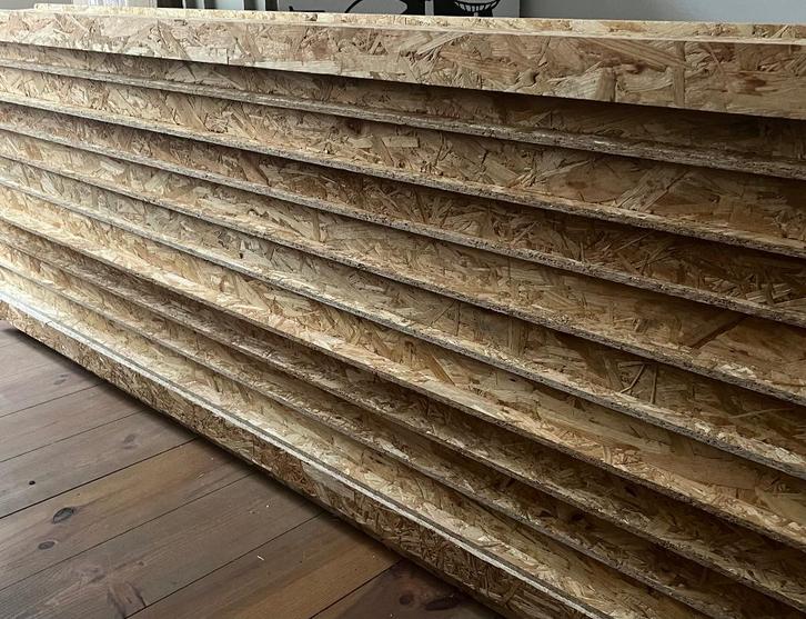 POUTRES EN T, Bricolage & Construction, Bois & Planches, Neuf, Poutre, 200 à 250 cm, 50 mm ou plus, Enlèvement