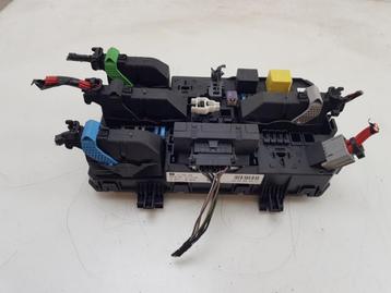 ZEKERINGKAST Opel Zafira (M75) (01-2005/04-2015) beschikbaar voor biedingen