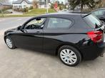 BMW  114 I  BENZINE  ZWART  KOOPJE, Auto's, BMW, Euro 5, Zwart, 1590 cc, Zwart