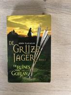 De Grijze Jager - De ruïnes van Gorlan, Comme neuf, John Flanagan, Enlèvement ou Envoi, Fiction