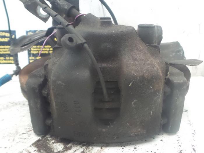 Remklauw (Tang) links-voor van een BMW 3-Serie, Auto-onderdelen, Remmen en Aandrijving, BMW, Gebruikt, 3 maanden garantie, Ophalen of Verzenden