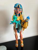 Monster high pop, Cleo, Enfants & Bébés, Jouets | Poupées, Enlèvement