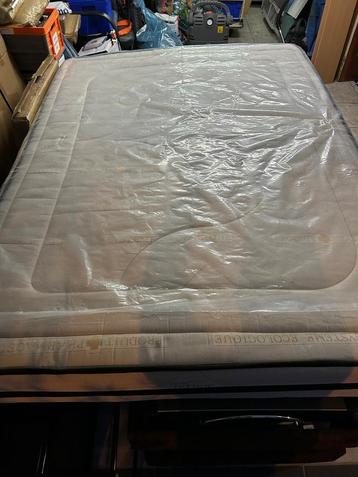 Matelas DuPont Teflon Application Protecteur beschikbaar voor biedingen