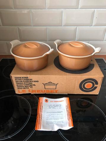 Le Creuset - 2 kleine gietijzeren ovenschalen beschikbaar voor biedingen