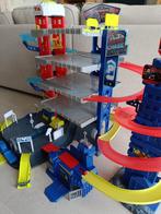 Speelgoed garage / parkeertoren Majorette Super Chase Center, Kinderen en Baby's, Speelgoed | Racebanen, Racebaan, Zo goed als nieuw