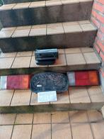 Feu arrière Golf 1 et tachymètre Golf 2 ??