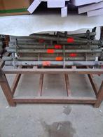 13 montants de 1 m de long avec 2 rosaces chacun, Enlèvement