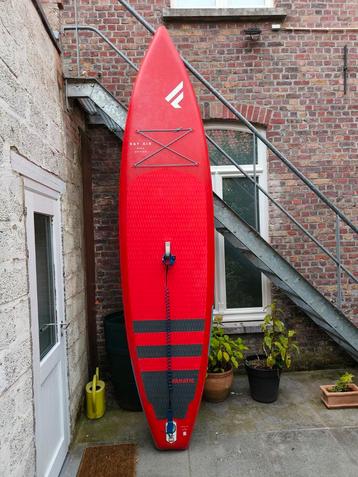 Fanatic SUP board Ray Air | Opblaasbare SUP disponible aux enchères