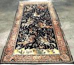 Antiek zeldzame tapijt (Ghom) 335x160 cm- geknoopt in Iran, Antiek en Kunst, Antiek | Tapijten, Tafelkleden en Textiel, Ophalen of Verzenden