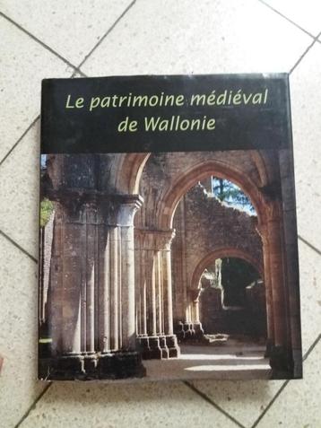 Le patrimoine médiéval de Wallonie