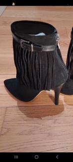 Bottine noir à talon/35/neuf/Cuir/Roberto Botella/Espagne, Neuf, Roberto Botella, Enlèvement, Boots et Botinnes