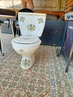 Authentiek toilet, Ophalen