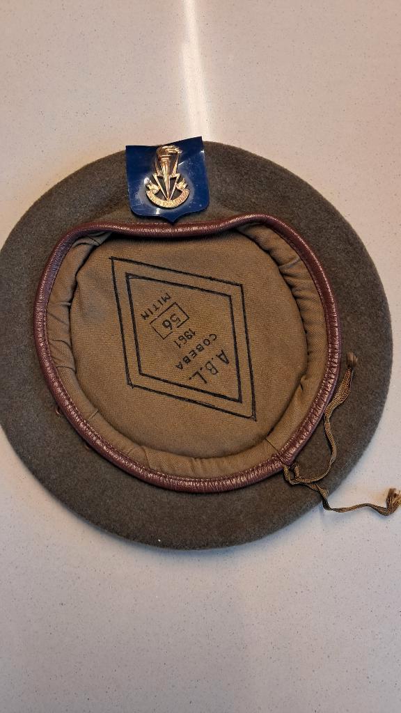 BELGIQUE - ABL - BERETS ET CALOTS DIVERS, Collections, Objets militaires | Général, Armée de terre, Enlèvement ou Envoi