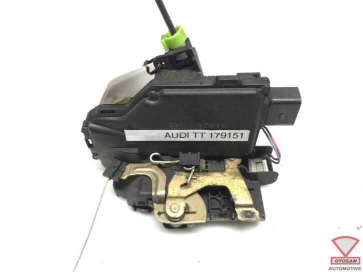 audi tt 2000 portierslot deurslot rechts 8n1837016, Auto-onderdelen, Carrosserie, Audi, Rechts, Gebruikt