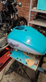 Kawasaki vn 800 benzinetank, Ophalen