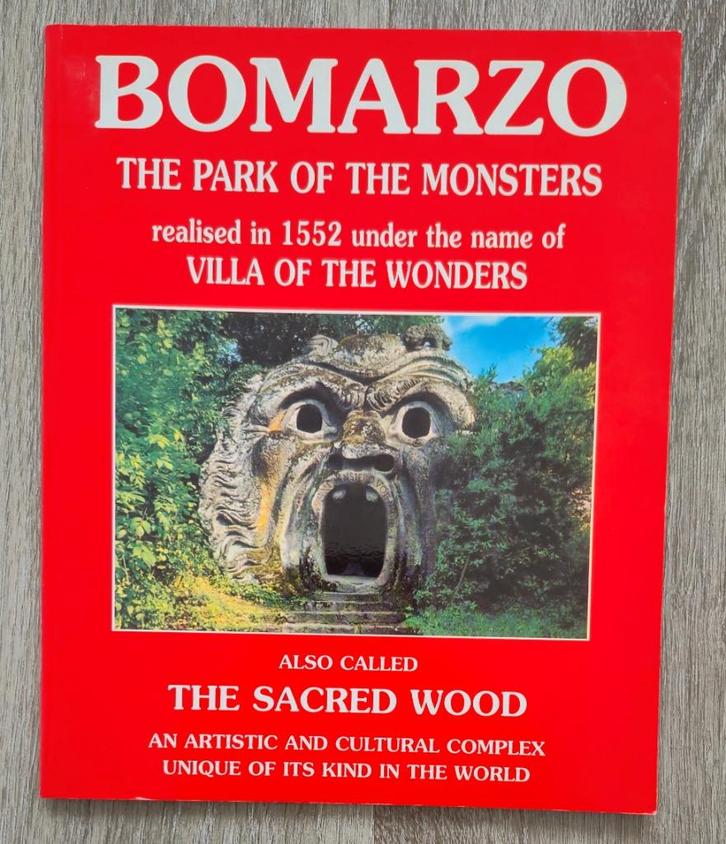 Bomarzo The park of the monsters, Boeken, Kunst en Cultuur | Beeldend, Gelezen, Beeldhouwkunst, Ophalen of Verzenden