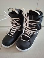 Snowboardboots snowboardschoenen maat 41 nieuwstaat, Sport en Fitness, Snowboarden, Ophalen, Zo goed als nieuw