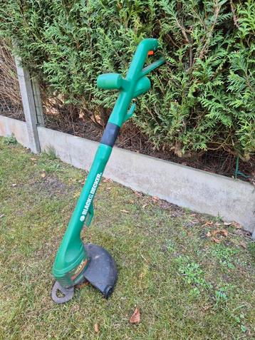 Black and decker kantmaaier beschikbaar voor biedingen
