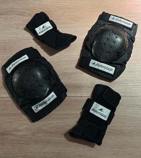 Knie en pols bescherming., Sport en Fitness, Skeelers, Zo goed als nieuw, Bescherming, Ophalen of Verzenden