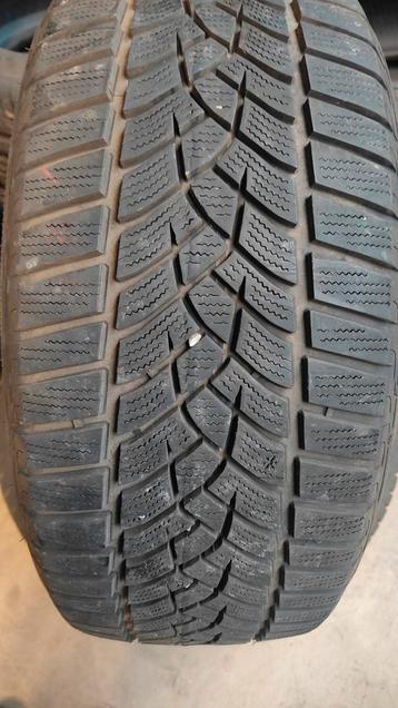 215/50r17 Goodyear 215/50/17 21550r17 215/50 r17  beschikbaar voor biedingen