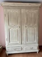 Armoire en chêne massif – très beau cachet !, Ophalen