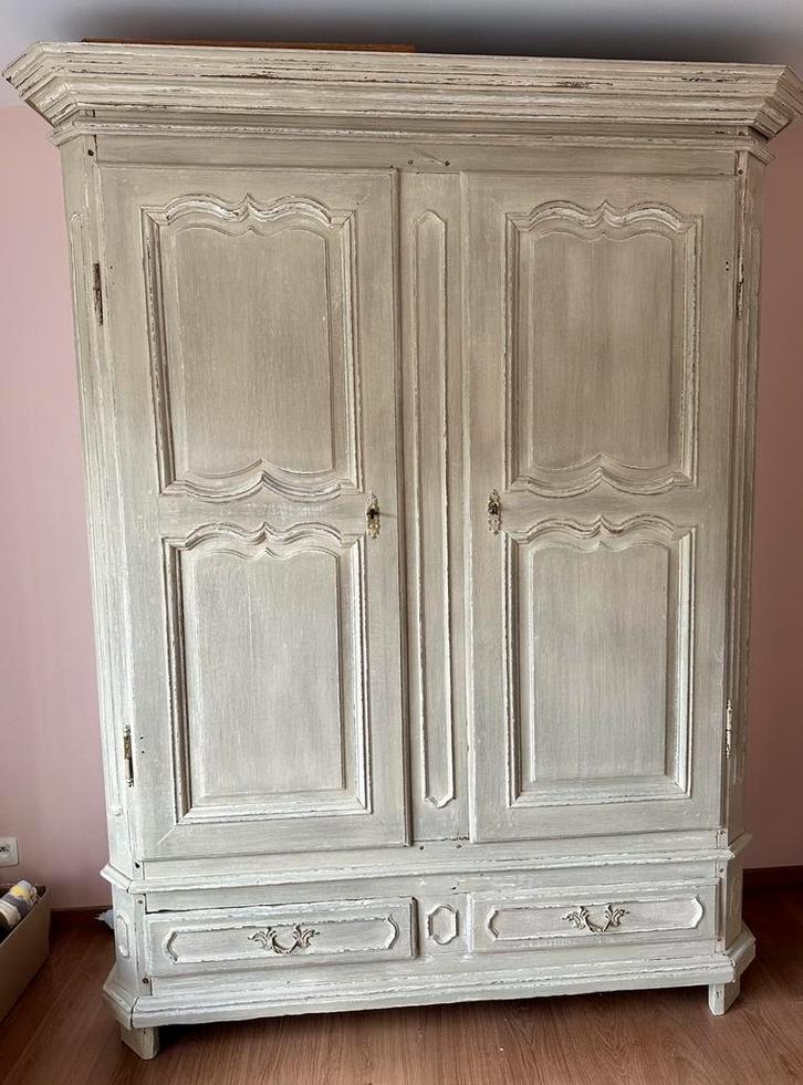 Armoire en chêne massif – très beau cachet !, Antiek en Kunst, Antiek | Meubels | Kasten, Ophalen