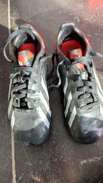 Chaussures de foot Adidas pointure 35, Sports & Fitness, Utilisé, Enlèvement ou Envoi