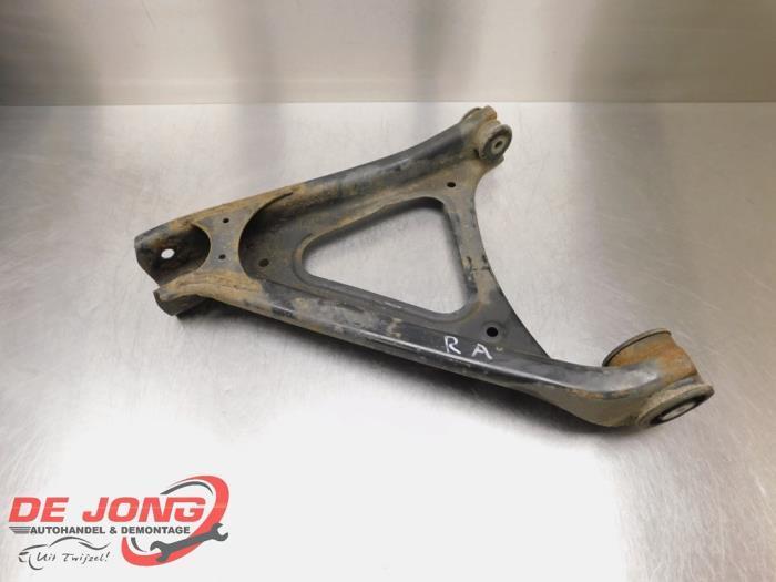 Draagarm rechts-achter van een Volkswagen Touareg, Auto-onderdelen, Ophanging en Onderstel, Volkswagen, Gebruikt, 3 maanden garantie