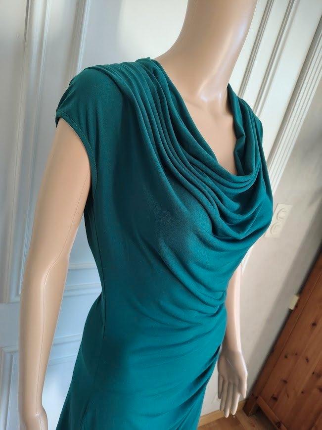 nieuw kleedje van terra di siena, Vêtements | Femmes, Robes, Envoi