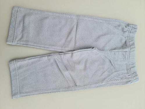 grijze broek met zakken, CA, 86, Kinderen en Baby's, Babykleding | Maat 86, Zo goed als nieuw, Ophalen of Verzenden