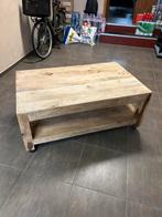 Salon tafel volle hout, Ophalen of Verzenden, Zo goed als nieuw