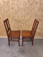 Set van 2 antieke houten stoelen met lederen zitvlak, Gebruikt, Warandestraat 51, Nazareth, Info@keukiesshop.com, Ophalen