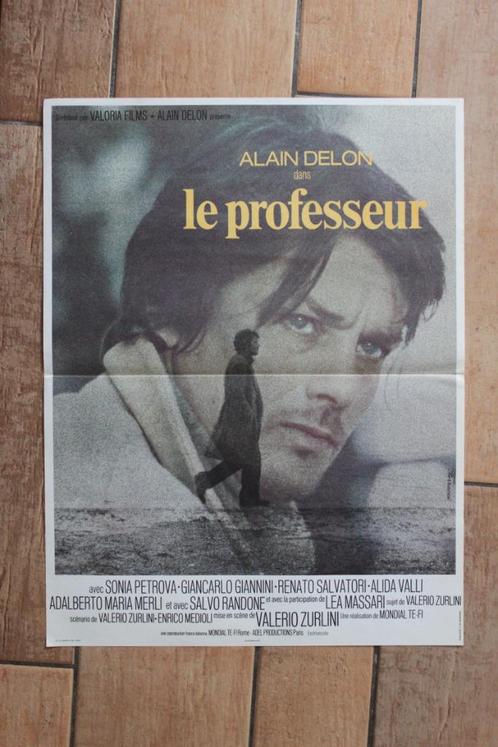 filmaffiche Alain Delon le professeur 1972 filmposter, Verzamelen, Posters, Zo goed als nieuw, Film en Tv, A1 t/m A3, Rechthoekig Staand