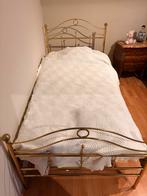 Koperen eenpersoonsbed met nachtkastje, Enlèvement