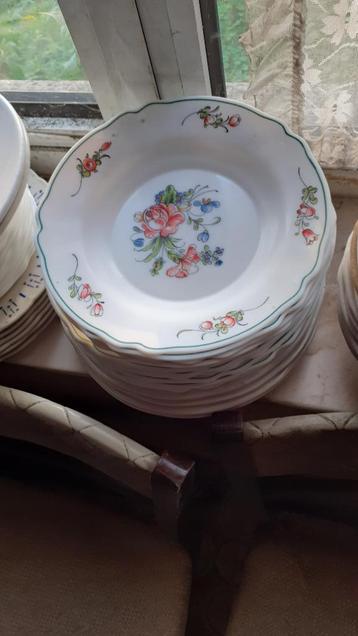 Assiettes arcopal, Enlèvement, Utilisé, Assiettes(s)