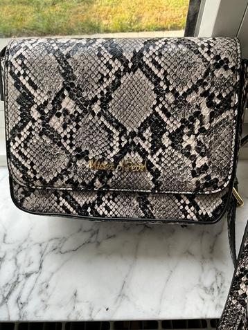 Kisses of pearl handtas dames  beschikbaar voor biedingen
