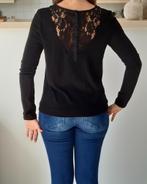 Trui met kant Naf Naf, Kleding | Dames, Zwart, Ophalen of Verzenden, Zo goed als nieuw, Maat 36 (S)