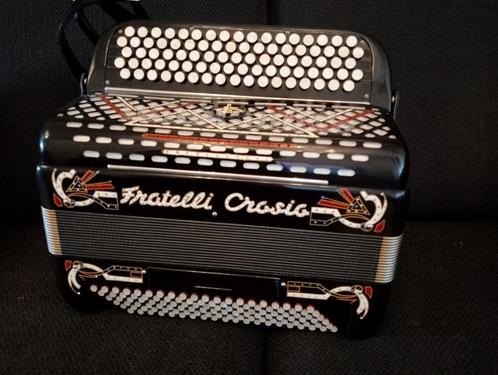 FRATELLI CROSIO 4 KORIG NIEUSTAAT, Muziek en Instrumenten, Accordeons, Zo goed als nieuw, Knopaccordeon, 120-bas, Overige merken
