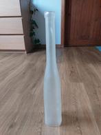 Vaas wit mat glas, Huis en Inrichting, Ophalen of Verzenden, Zo goed als nieuw, Glas