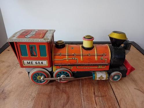 Ancienne locomotive en tôle, Antiquités & Art, Antiquités | Jouets, Enlèvement ou Envoi