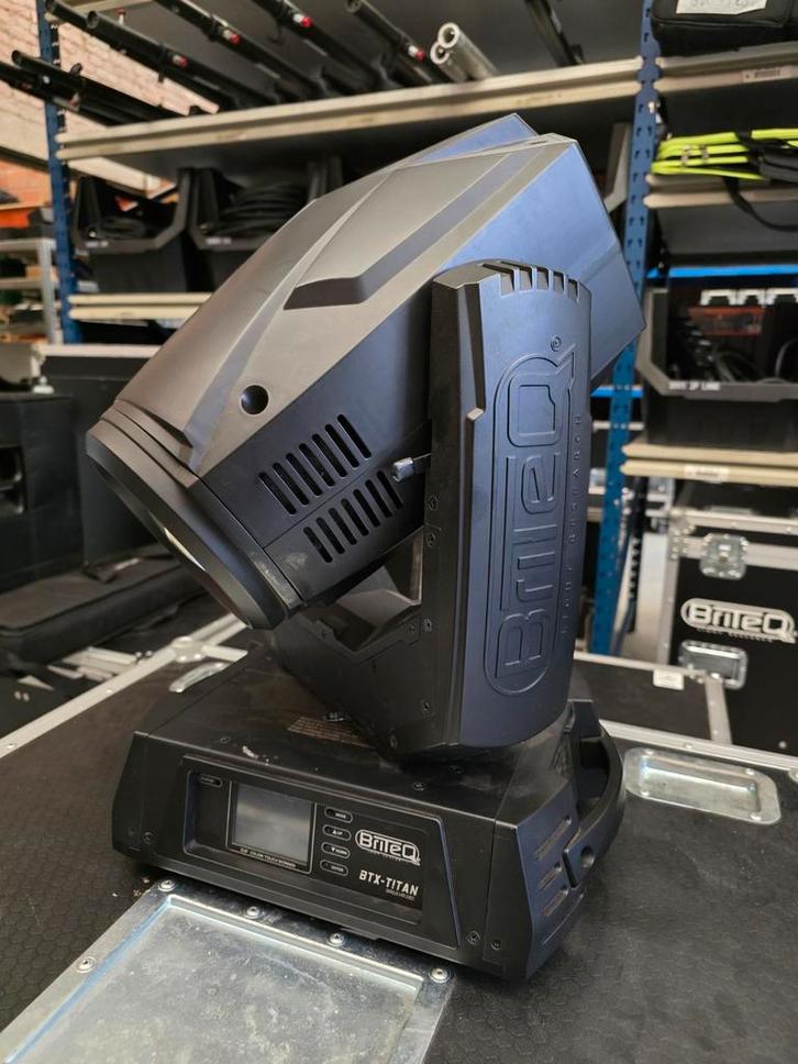 4x Briteq Btx Titan moving head, Muziek en Instrumenten, Licht en Laser, Zo goed als nieuw, Ophalen