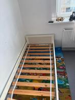 Gratis Kinderen bed, Kinderen en Baby's, Kinderkamer | Bedden, Ophalen, Zo goed als nieuw