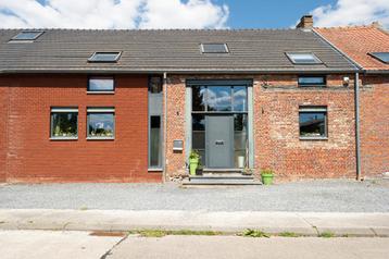 Maison à vendre à Fayt-Le-Franc, 4 chambres beschikbaar voor biedingen