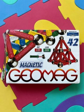 MAGNETIC GEOMAG - Boîte 42 pièces - Jeu de construction (3+) beschikbaar voor biedingen