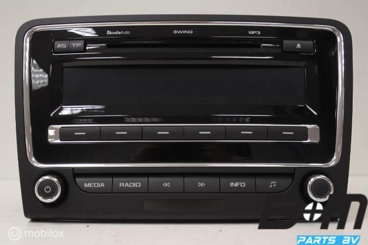 Originele Skoda radio/CD Skoda Superb 3T0035161H, Auto diversen, Autoradio's, Gebruikt