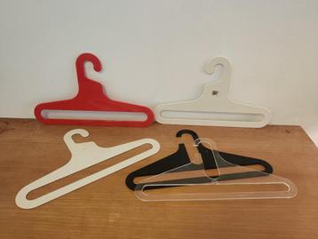 Vintage designhangers Ingo Maurer/Danilo Silvestrin 1970  beschikbaar voor biedingen