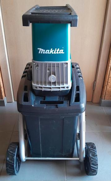 Hakselaar Makita, Enlèvement, Comme neuf