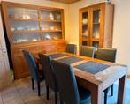 Eetkamer met tafel, vitrinekast en kast met schuifdeuren, Ophalen