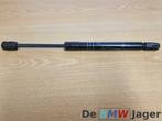 Gasveer motorkap BMW 5-serie F10 F11 51234881653, Auto-onderdelen, Gebruikt, Ophalen of Verzenden, BMW, BMW